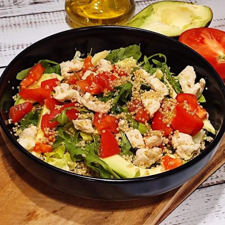 Sałatka z kurczakiem